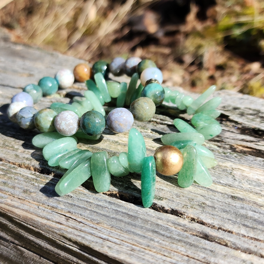 Beaded bracelets - Picture 3 of 6